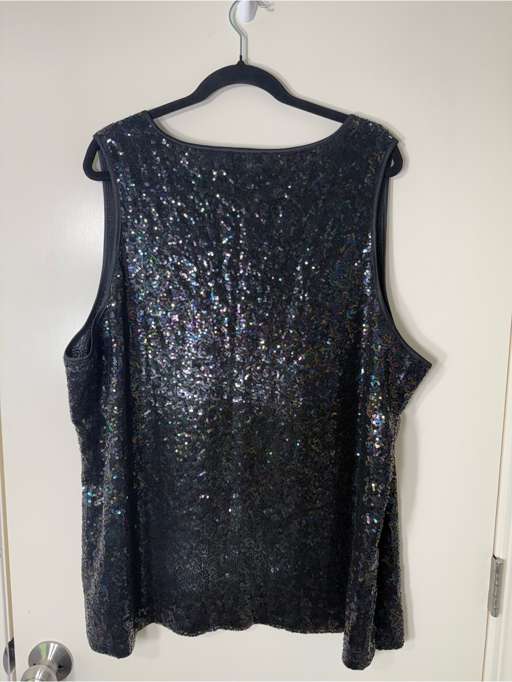 Women’s Black Iridescent Sequin Tank Top Plus Size 24W - Picture 2 of 8